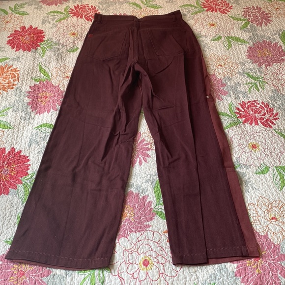 UO duo tone burgundy pant - Picture 3 of 5